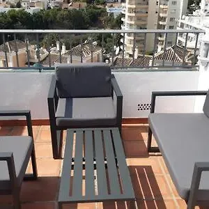 Apartamento Amplio Con Piscina Cerca De La Playa, Nerja